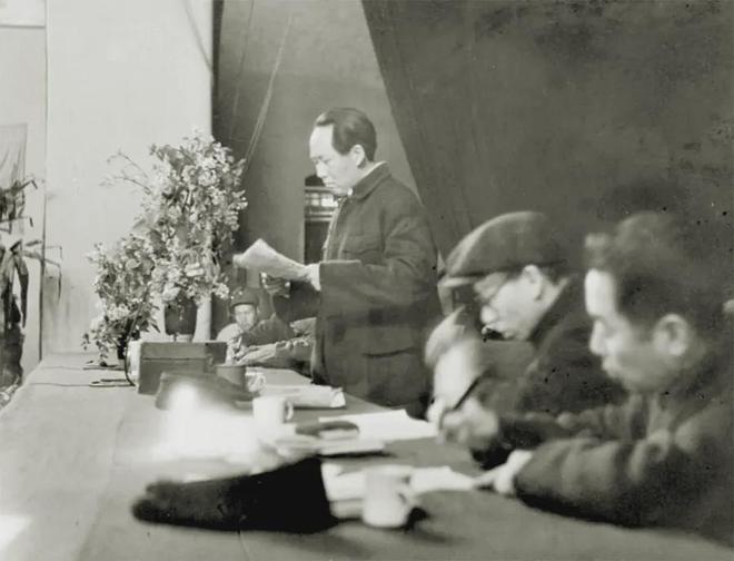 想作为党的指导思想写入党章首次提出三大优良作风新葡京网上赌场党的七大多个首创性贡献首次将思(图5) 想作为党的指导思想写入党章首次提出三大优良作风新葡京网上赌场党的七大多个首创性贡献首次将思(图5)