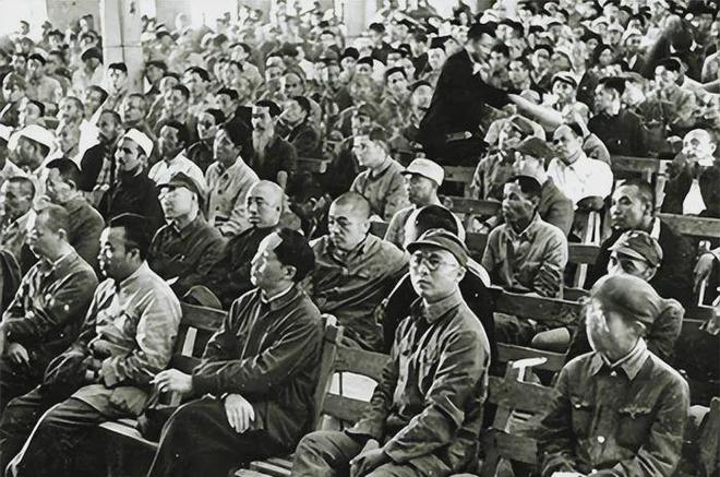 想作为党的指导思想写入党章首次提出三大优良作风新葡京网上赌场党的七大多个首创性贡献首次将思(图7) 想作为党的指导思想写入党章首次提出三大优良作风新葡京网上赌场党的七大多个首创性贡献首次将思(图7)